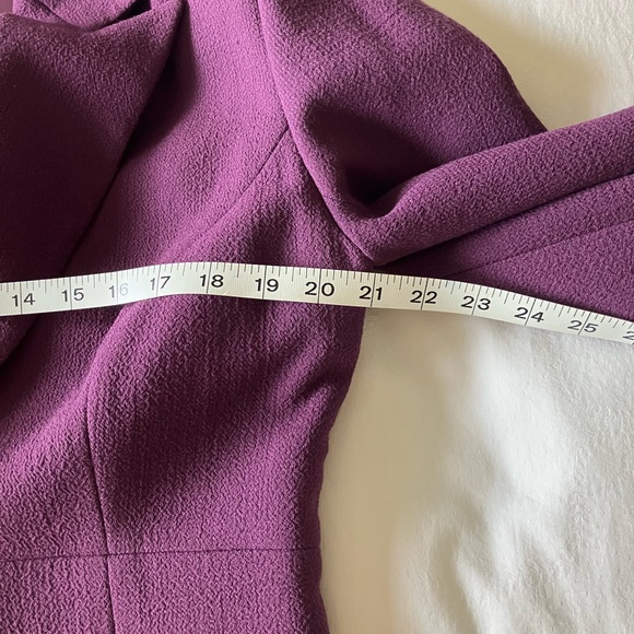 Business MultiPiece Suit - Picture 9 of 9